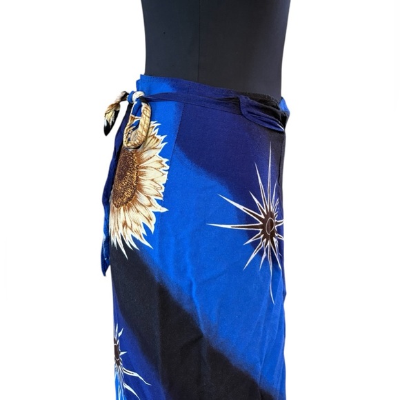 Vintage Santam Blue Sunflower Midi Wrap Skirt - Picture 7 of 11